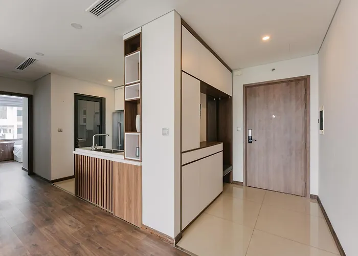 Hi-Home Suites - Ngoai Giao Doan At West Lake Starlake